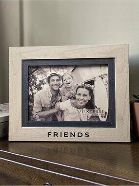 5x7 'Friends' white and Blue Wood Photo Frame